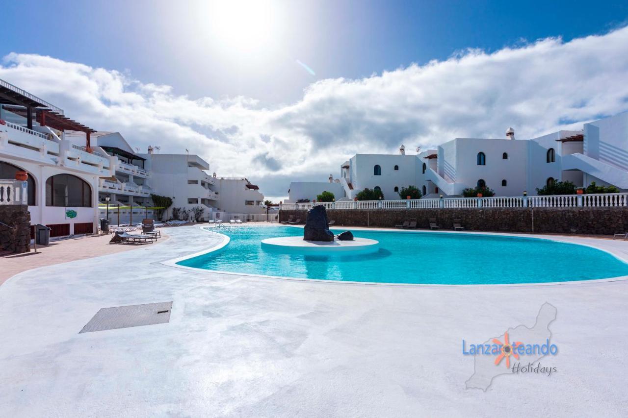 Vivienda Vacacional Rose Costa Teguise Exterior photo