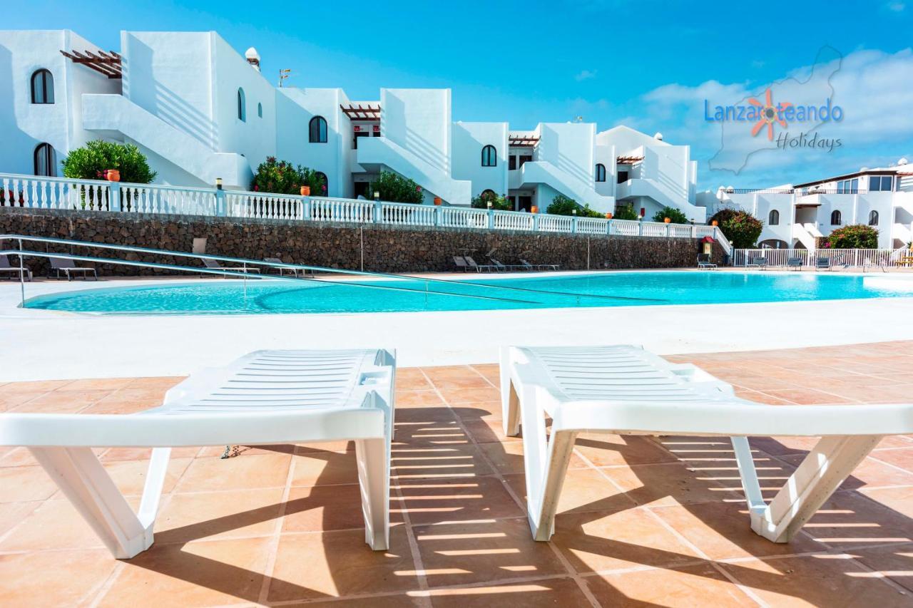 Vivienda Vacacional Rose Costa Teguise Exterior photo