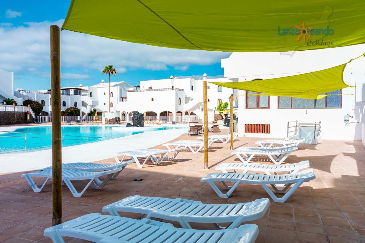 Vivienda Vacacional Rose Costa Teguise Exterior photo